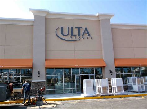 Ulta bozeman - Ulta Beauty is the largest North American beauty retailer and the premier beauty destination for cosmetics, fragrance, skin care products, hair care products and salon services. We bring possibilities to life through the power of beauty each and every day in our stores and online with more than 25,000 products from approximately 500 well ... 